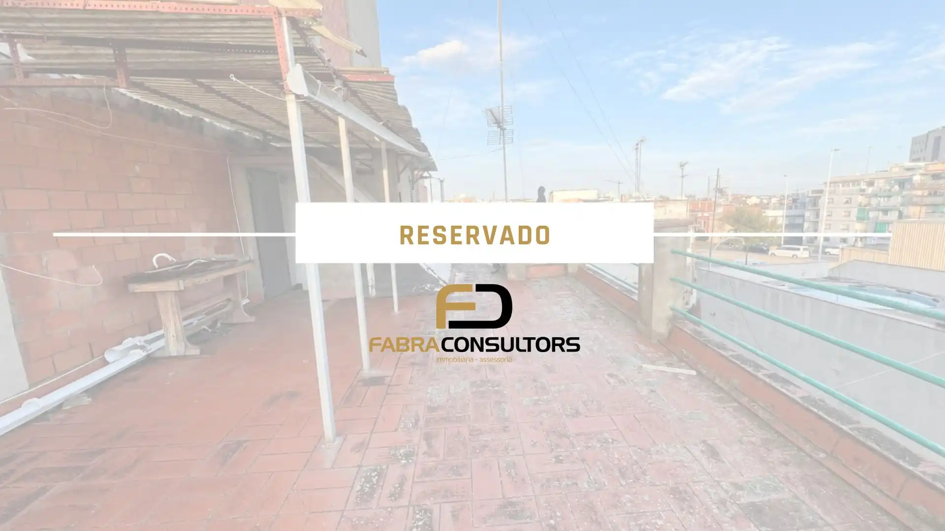 Ático con terraza en venta en Carrer Góngora