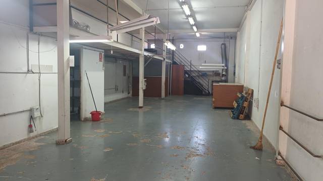 Local comercial en Alquiler en La Morenica