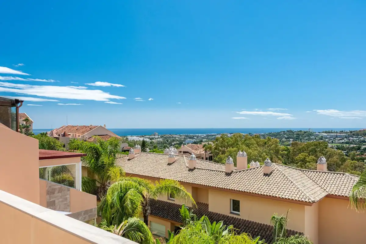 Maisonette mit Aufzug zum Verkauf in Nueva Andalucía, imagen 4