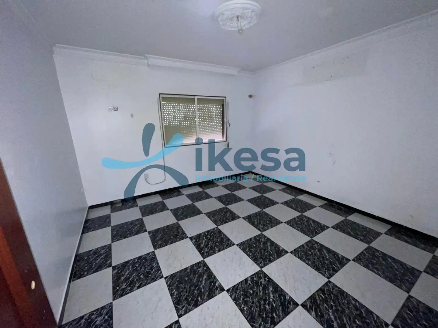 Casa adosada en venta en Bormujos