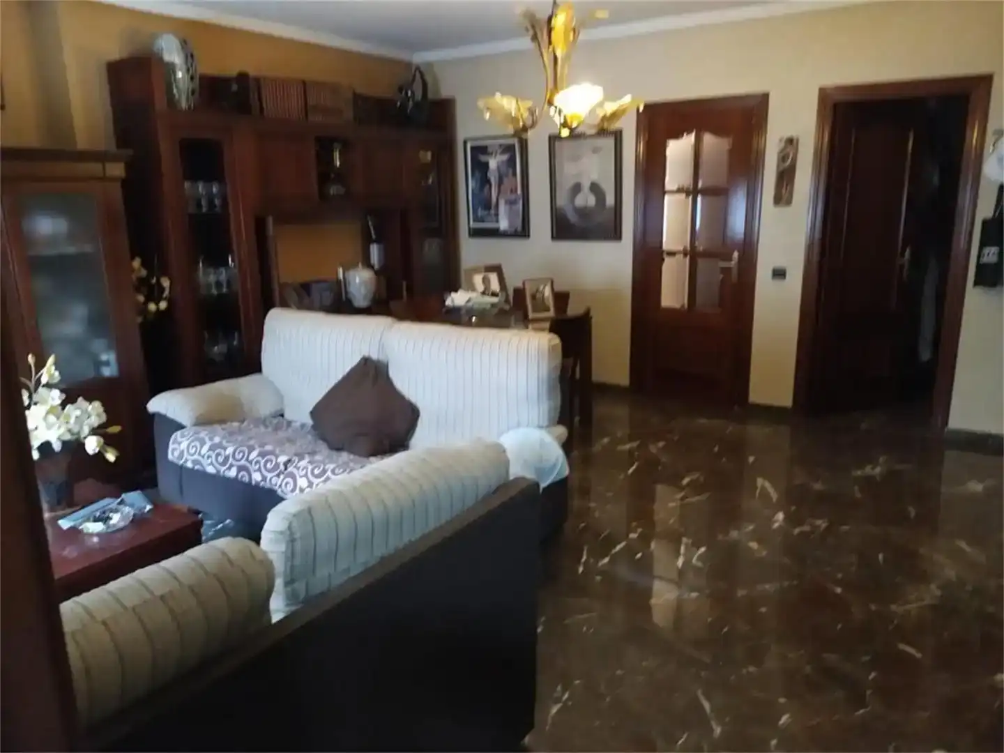 Sala de estar de Casa adosada en venta en Bailén con Aire acondicionado y Balcón