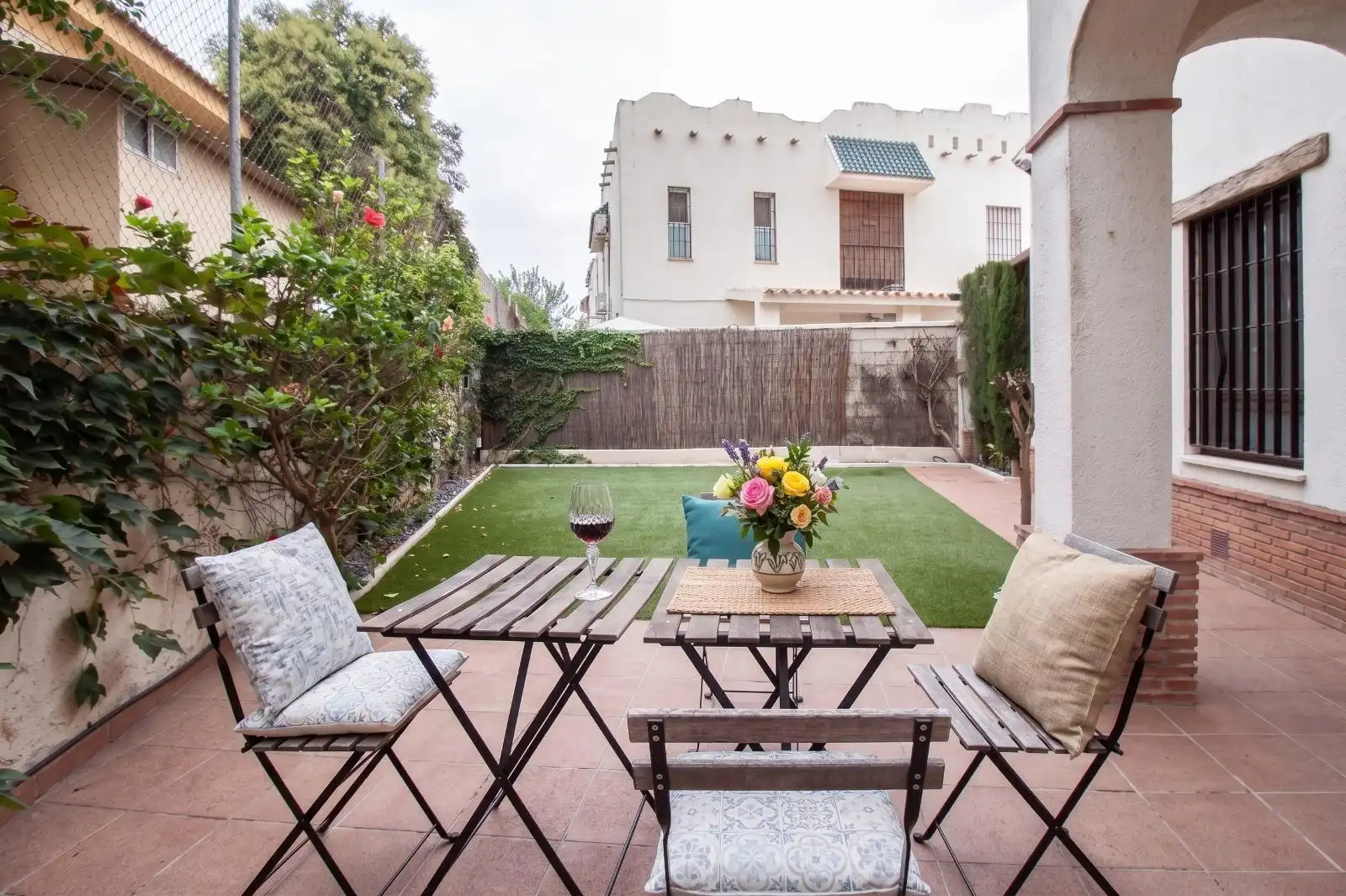 Terrassa de Casa o xalet de lloguer en Palomares del Río, Sevilla
