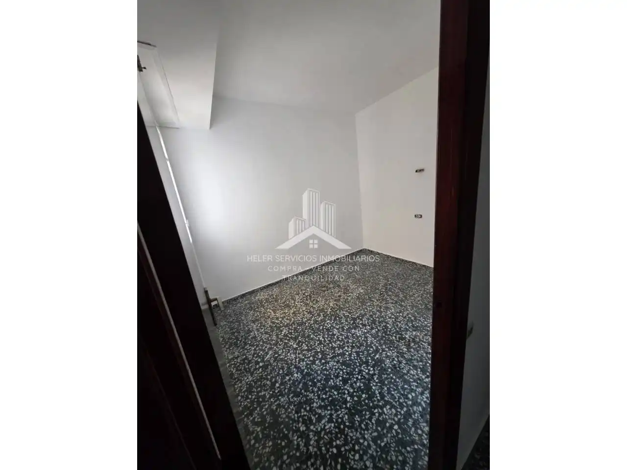 Wohnungen zum Verkauf in Avenida Cedre, Piscinas