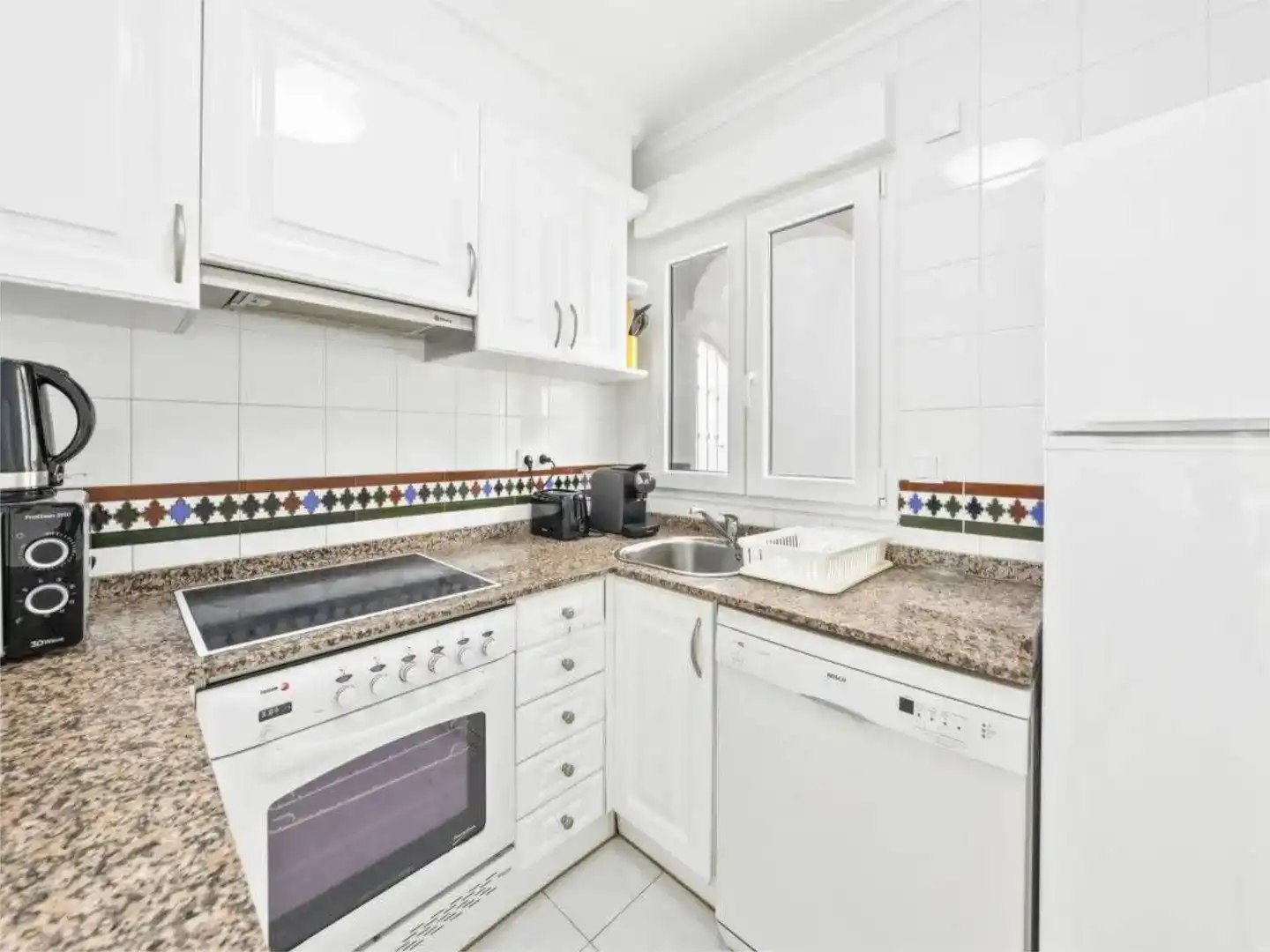 Cocina de Casa o chalet de alquiler en Dénia con Jardín privado, Parquet y Piscina