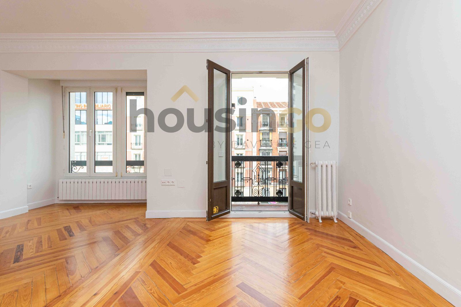 Bedroom of Flat to rent in  Madrid Capital  with Air Conditioner, Heating and Terrace