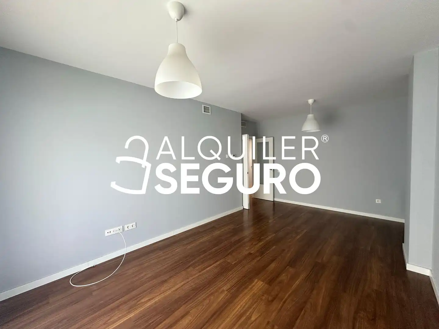 Habitación de Piso de alquiler en Madrid con Calefacción, Terraza y Trastero