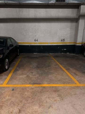 Garaje en Alquiler en Carrer de la Marina en La Vila Olímpica del Poblenou