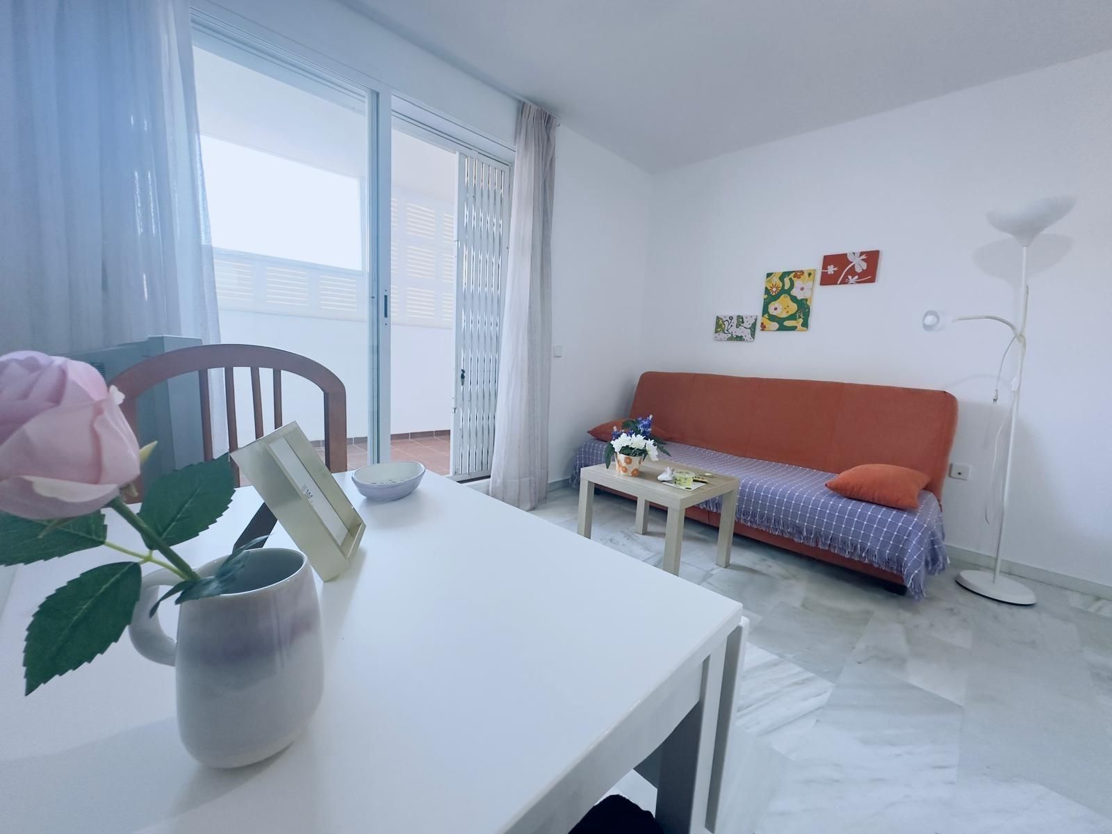 Dormitori de Planta baixa de lloguer en Roquetas de Mar