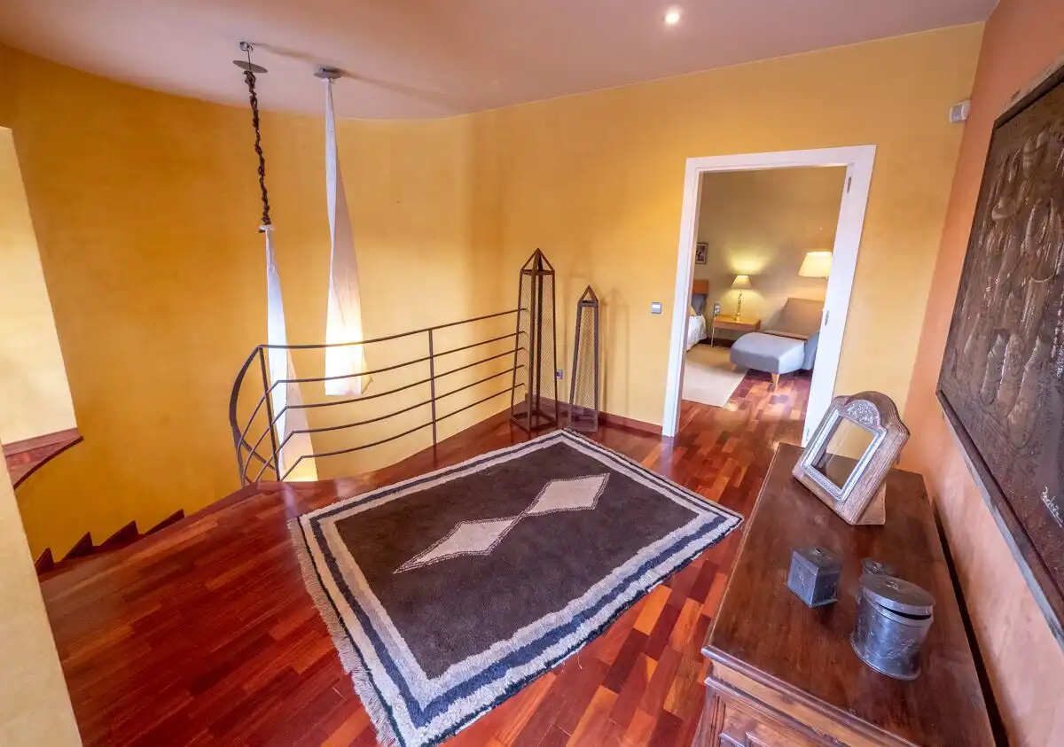 Houses for sale in Bescanó  with Terrace and Storage room