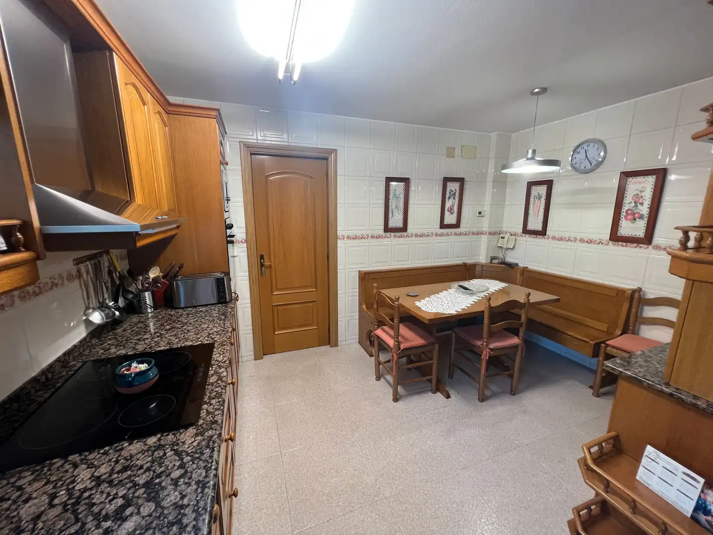 Cocina de Casa o chalet en venta en Tàrrega con Aire acondicionado, Calefacción y Jardín privado