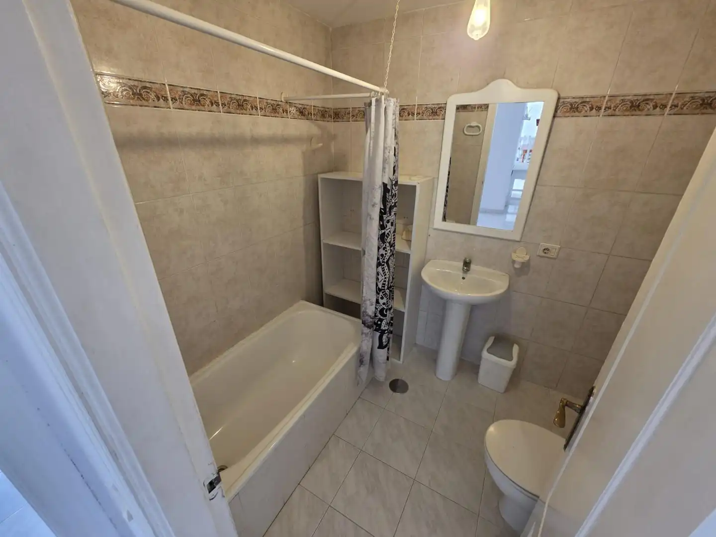 Bathroom of Flat for sale in La Oliva