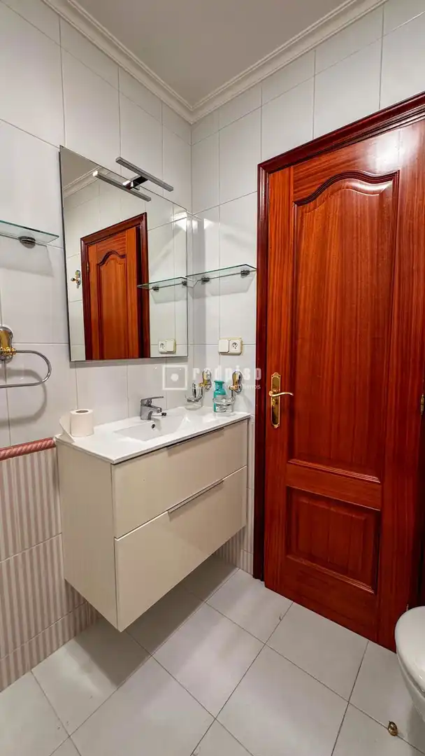 Baño de Piso en venta en A Coruña Capital  con Parquet y Trastero