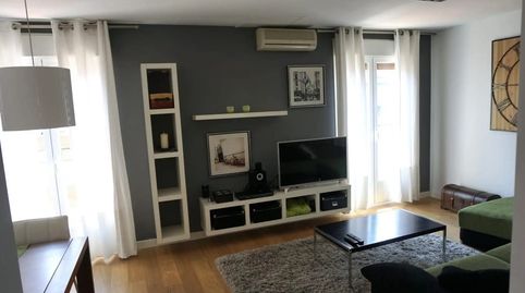 Foto 3 de Piso en venta en Avenida de Colón, 4, Gran Via, Logroño