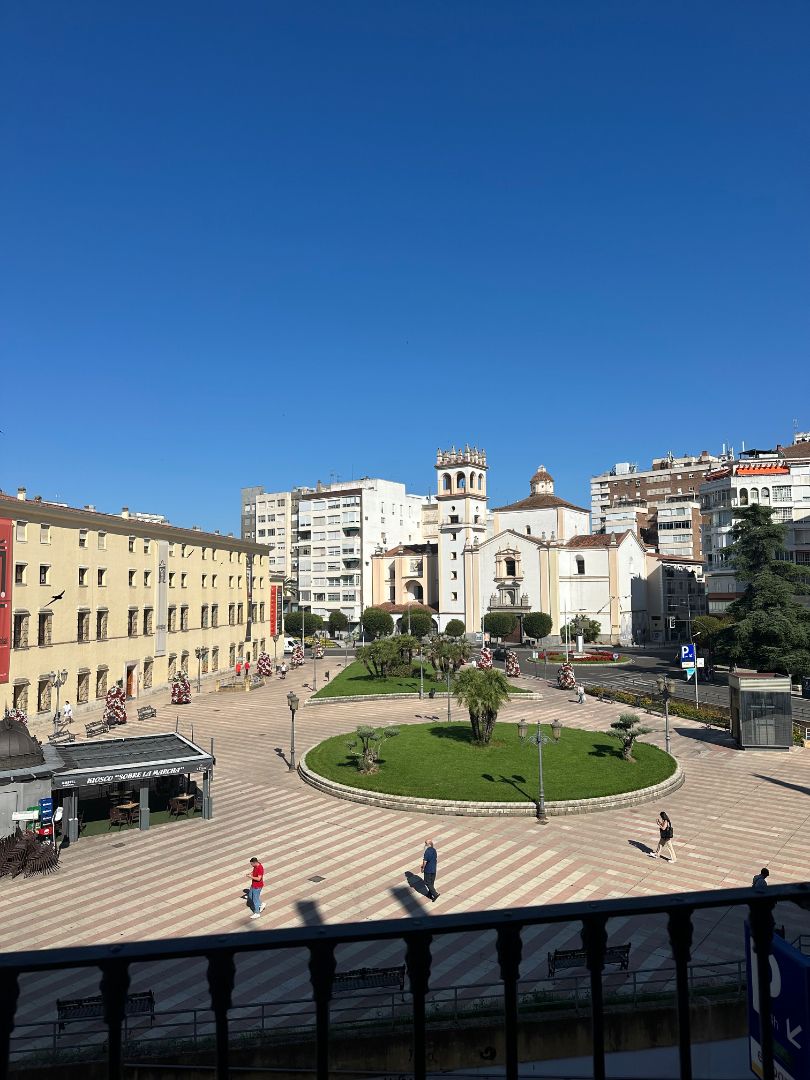 Vista exterior de Apartament de lloguer en Badajoz Capital amb Calefacció, Moblat i Rentadora