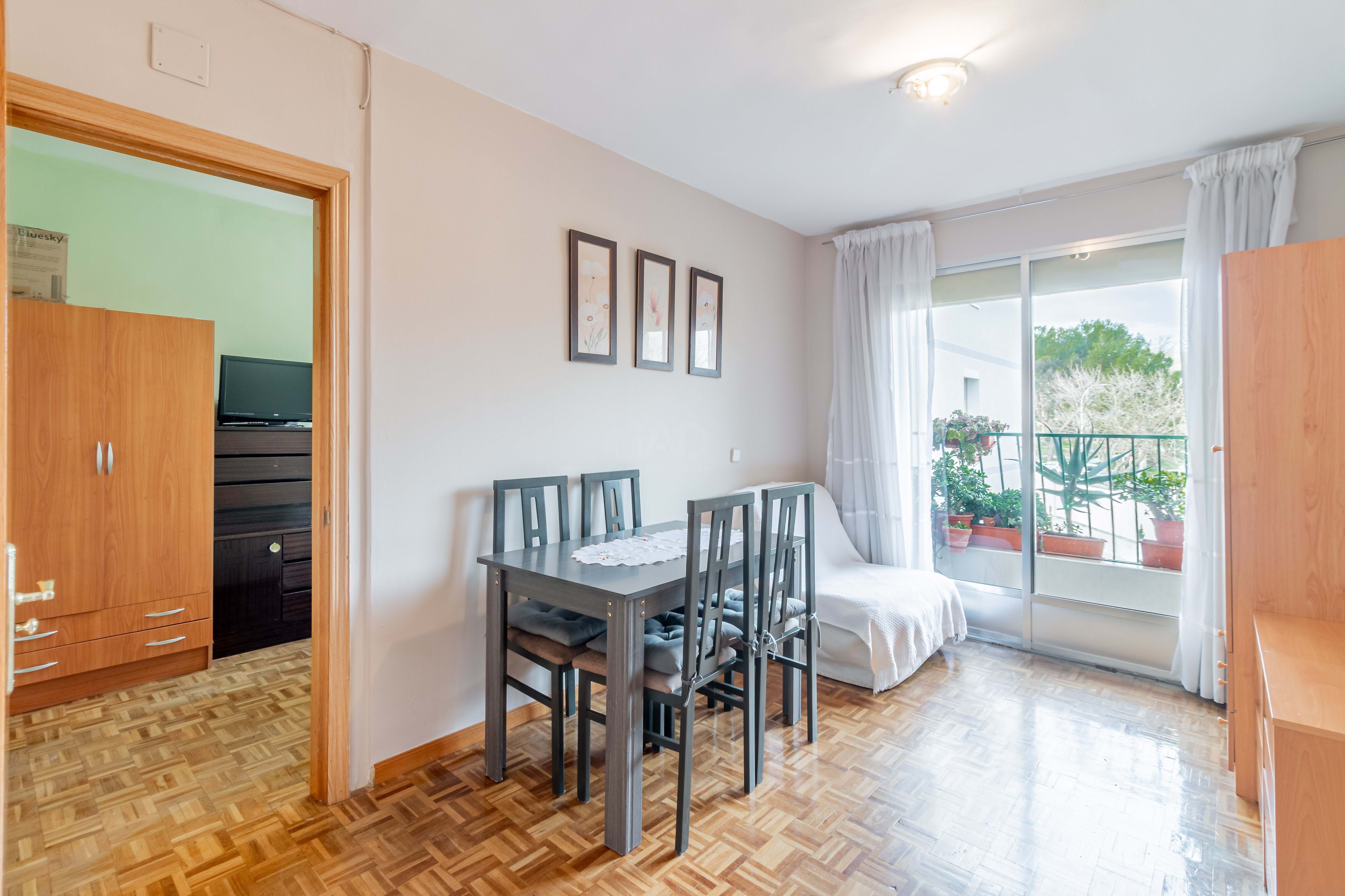 Bedroom of Flat for sale in  Madrid Capital  with Heating and Terrace
