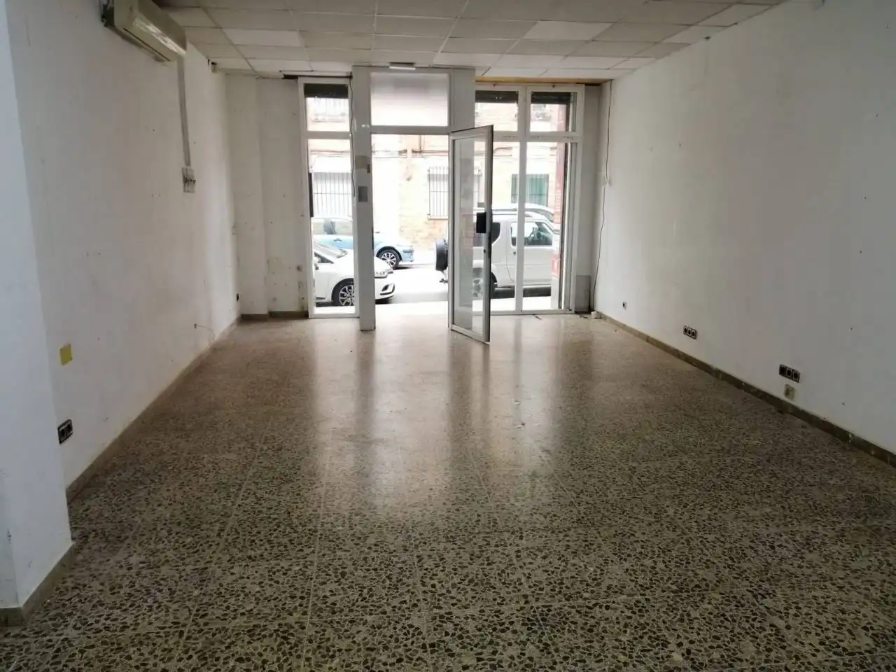 Local comercial en venda a Calle Arousa, imagen 2