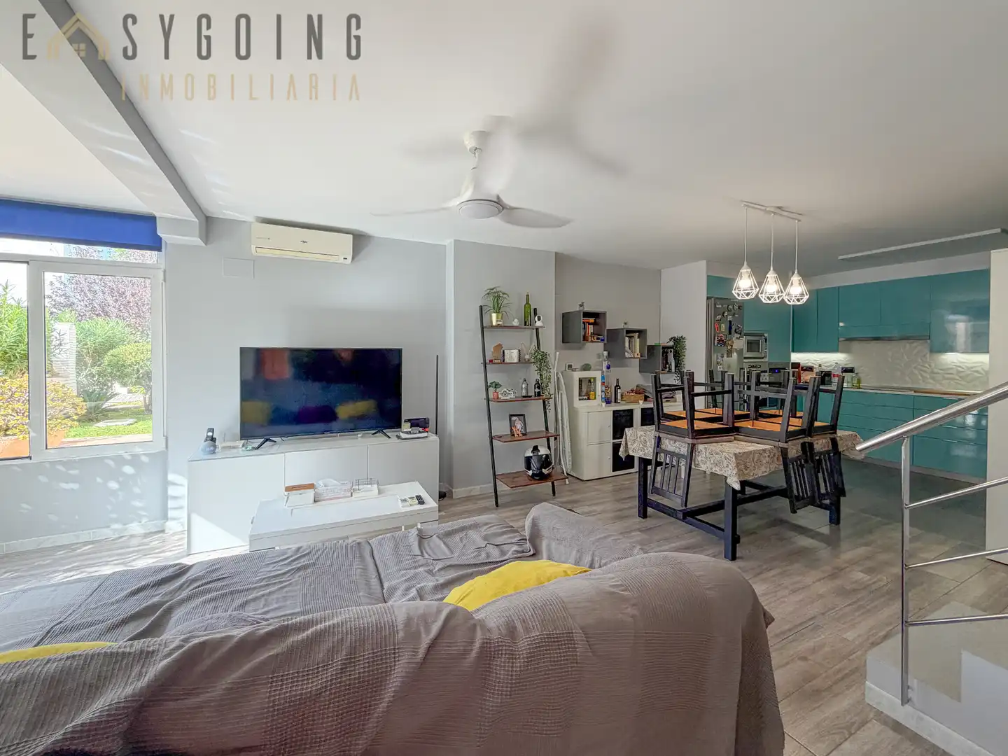 Casa pareada con terraza en venta en Avinguda del Carabasí 116, imagen 2