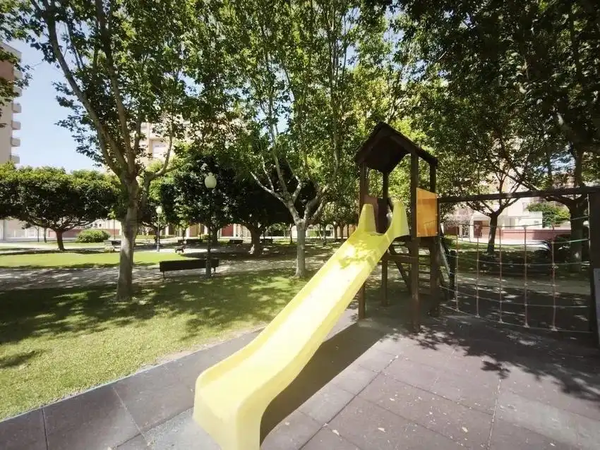 Flat for sale in Calle ENRIC VALOR, País Valencià