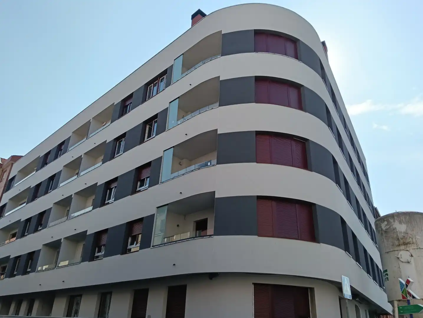 Vista exterior de Dúplex en venta en Barakaldo  con Calefacción, Terraza y Trastero