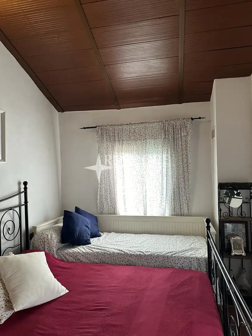 Habitación de Finca rústica en venta en La Puebla de los Infantes con Aire acondicionado, Calefacción y Jardín privado