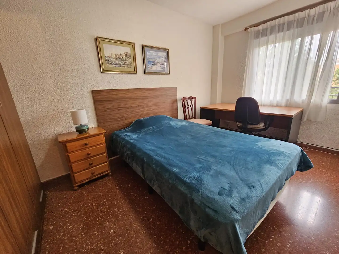 Bedroom of Flat for sale in Valencia  with Air Conditioner, Furnished and Balcony