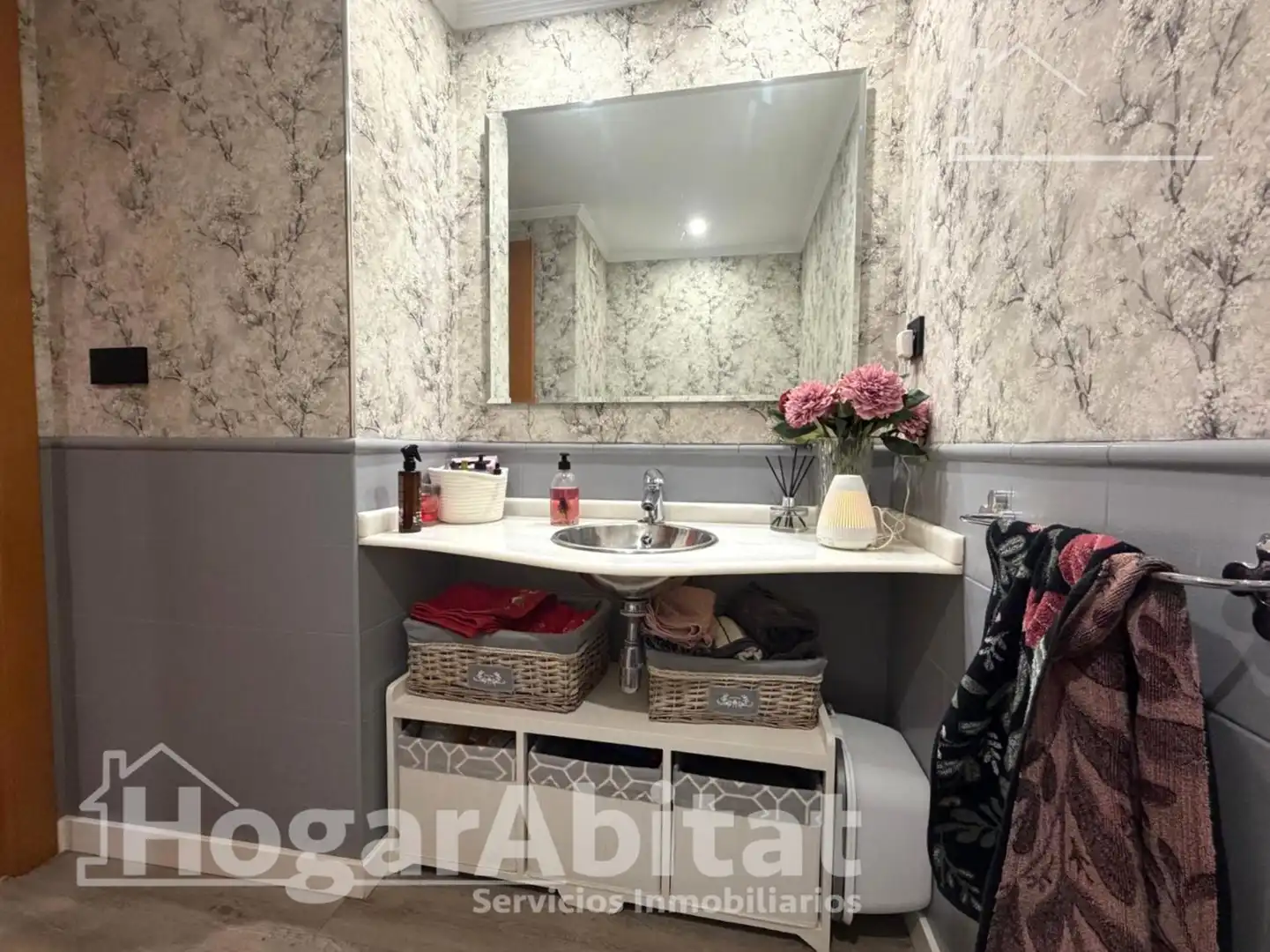 Baño de Piso en venta en Valencia con Aire acondicionado, Calefacción y Trastero
