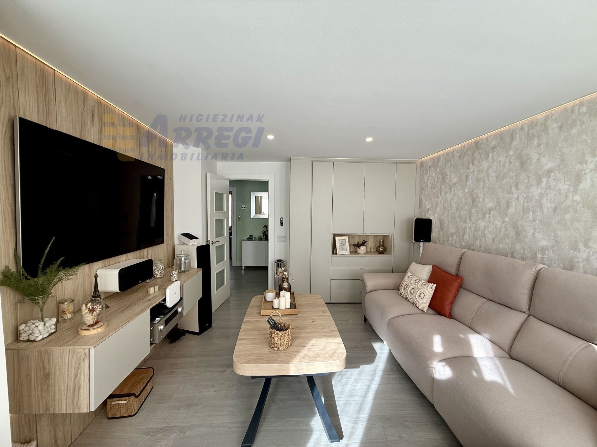 Sala de estar de Piso en venta en Eibar con Calefacción