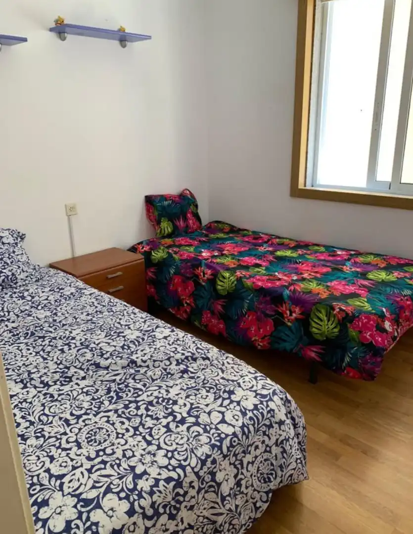 Habitación de Piso de alquiler en Sanxenxo con Amueblado