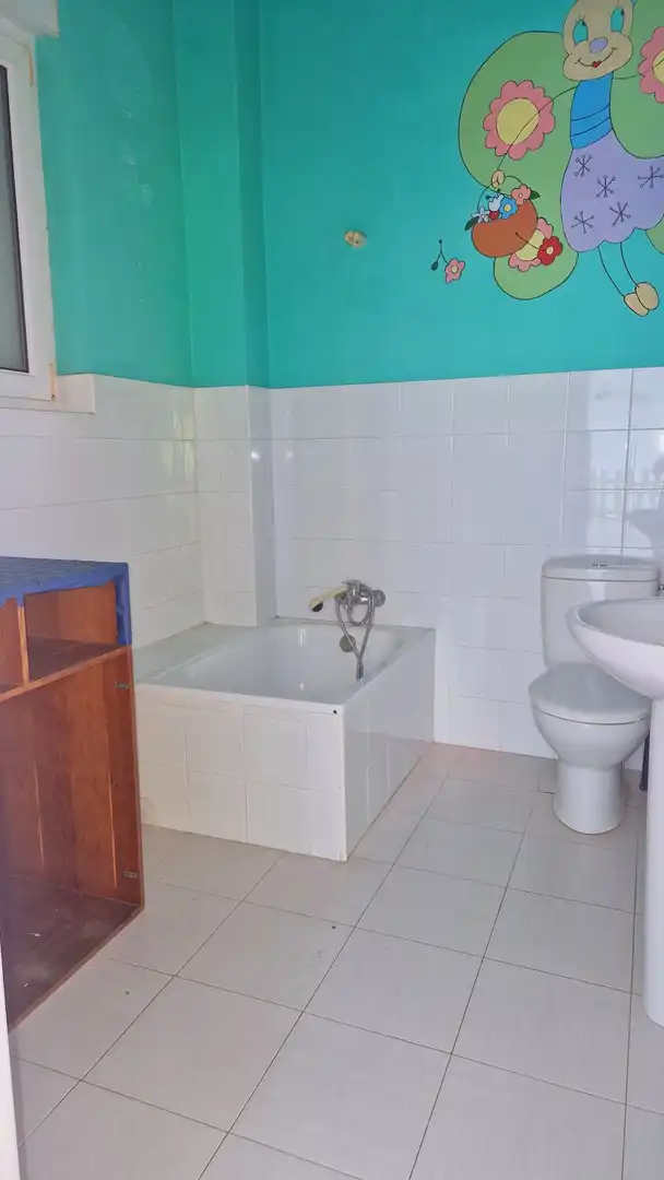 Bany de Local en venda en Piélagos