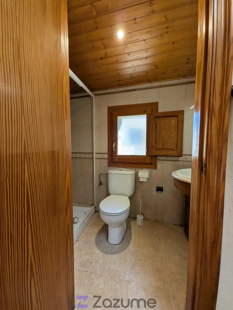 Baño de Casa o chalet de alquiler en Cabra del Camp con Horno, Balcón y Se aceptan mascotas
