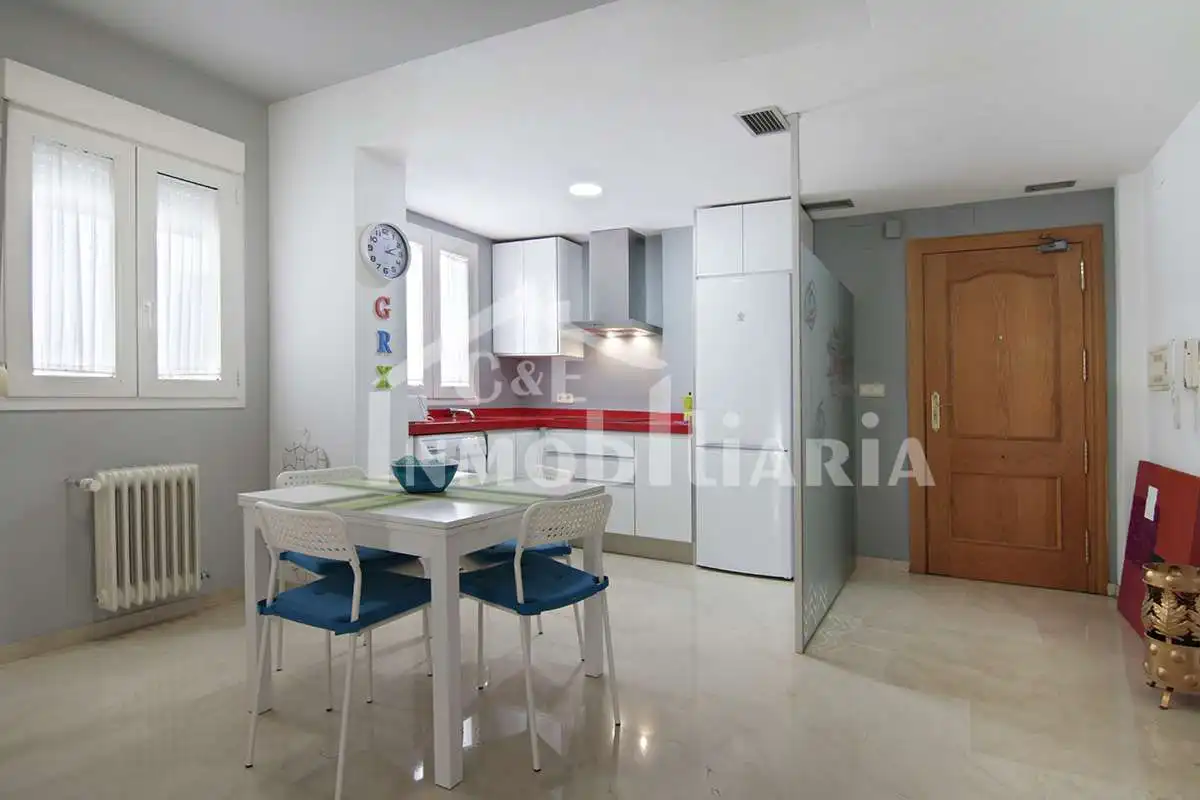 Cocina de Apartamento de alquiler en Granada con Aire acondicionado, Calefacción y Parquet