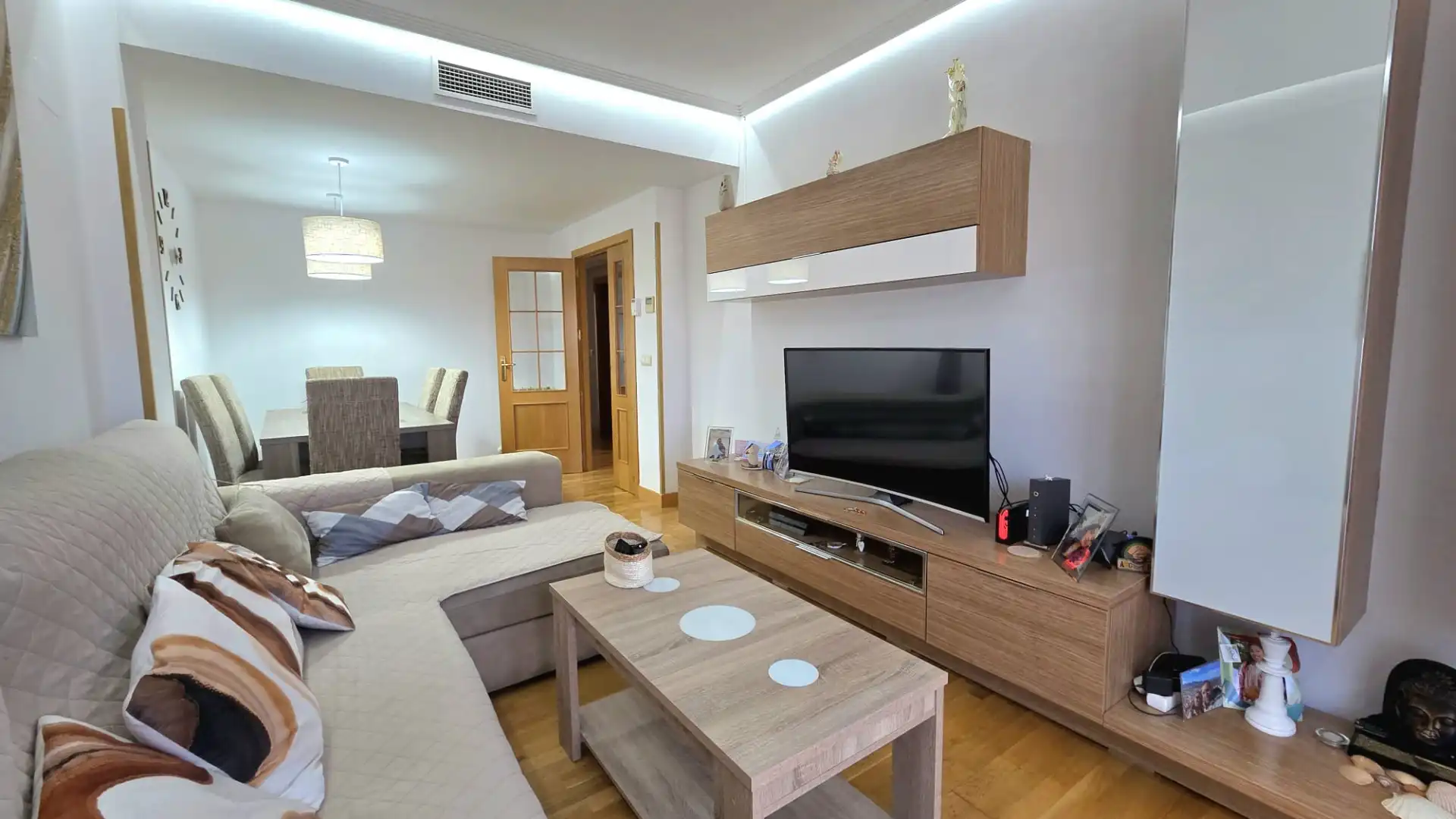 Sala de estar de Piso en venta en Parla con Aire acondicionado, Calefacción y Jardín privado