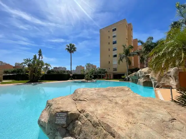 Schwimmbecken von Wohnung zur Miete in Alicante / Alacant mit Klimaanlage, Heizung und Möbliert