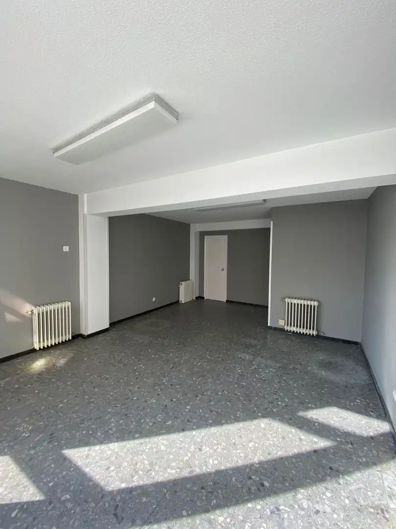 Gewerbefläche zum Verkauf in Reyes Catolicos, imagen 2