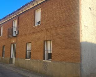 Vista exterior de Casa o xalet en venda en Tordehumos amb Calefacció i Traster