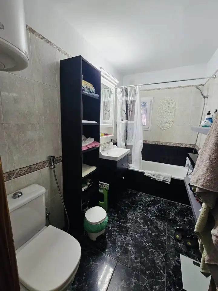 Baño de Casa o chalet de alquiler en Telde con Aire acondicionado, Jardín privado y Terraza