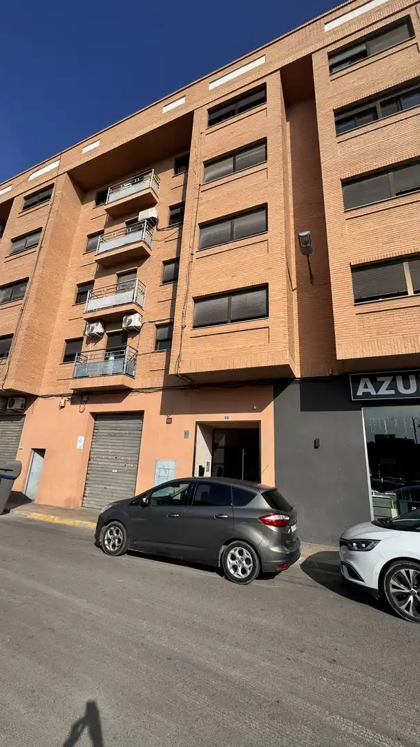 Vista exterior de Piso en venta en Massamagrell
