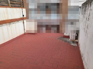 House with balcony for sale in Carrer de la Conquista