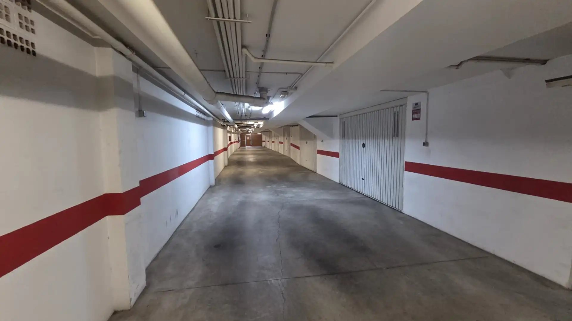 Parking de Casa o chalet en venta en Alicante / Alacant con Aire acondicionado, Jardín privado y Terraza