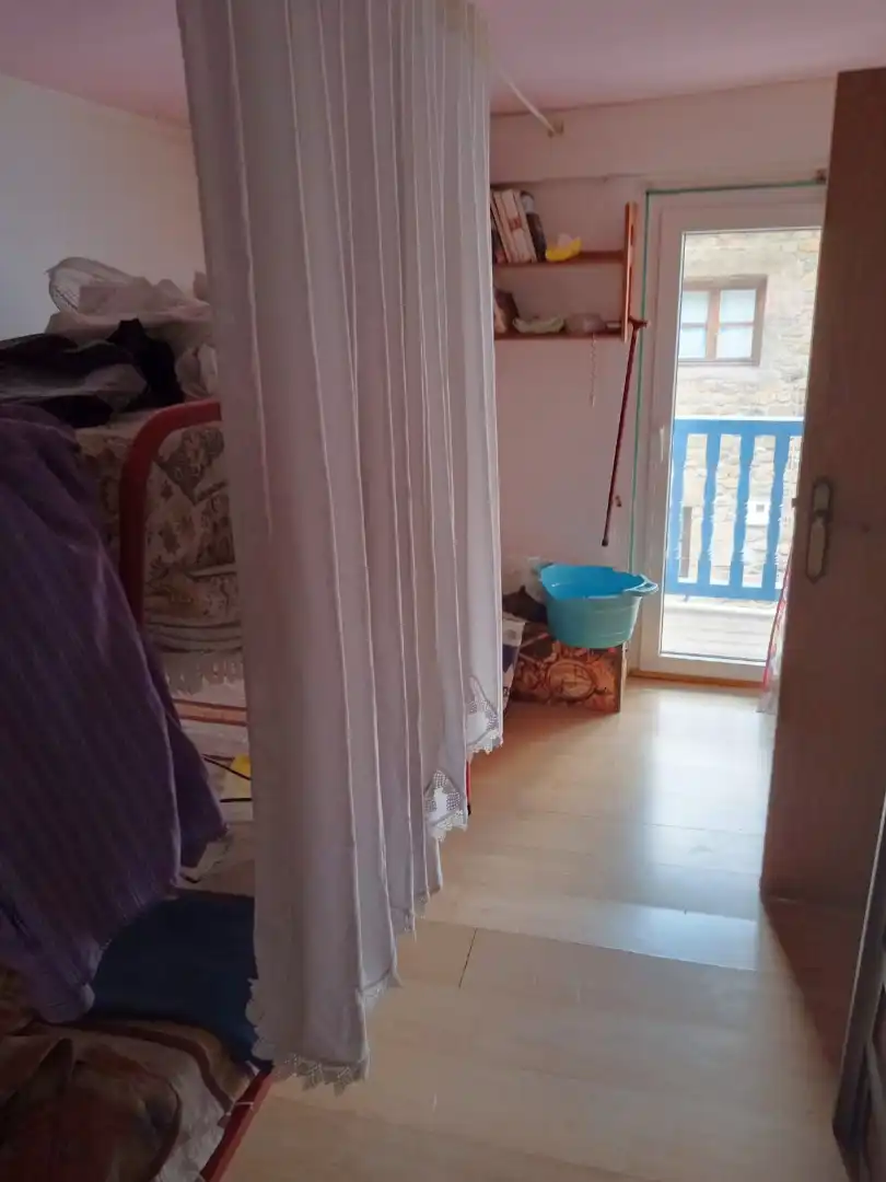 Dormitori de Casa adosada en venda en Corvera de Toranzo amb Calefacció, Jardí privat i Traster