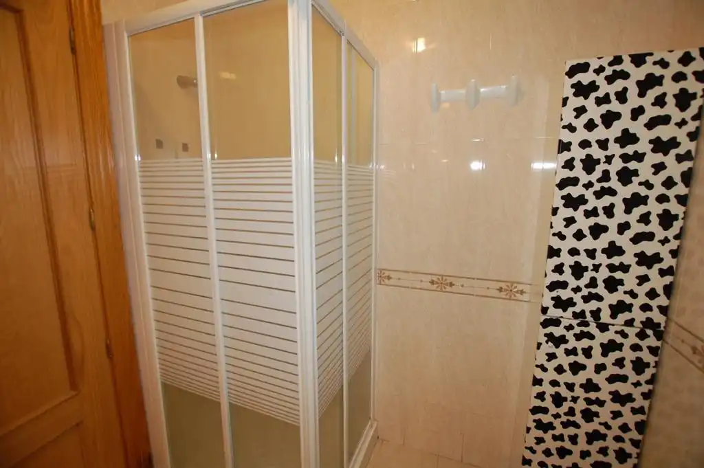 Flat for rent in Camino DE RONDA, Fígares