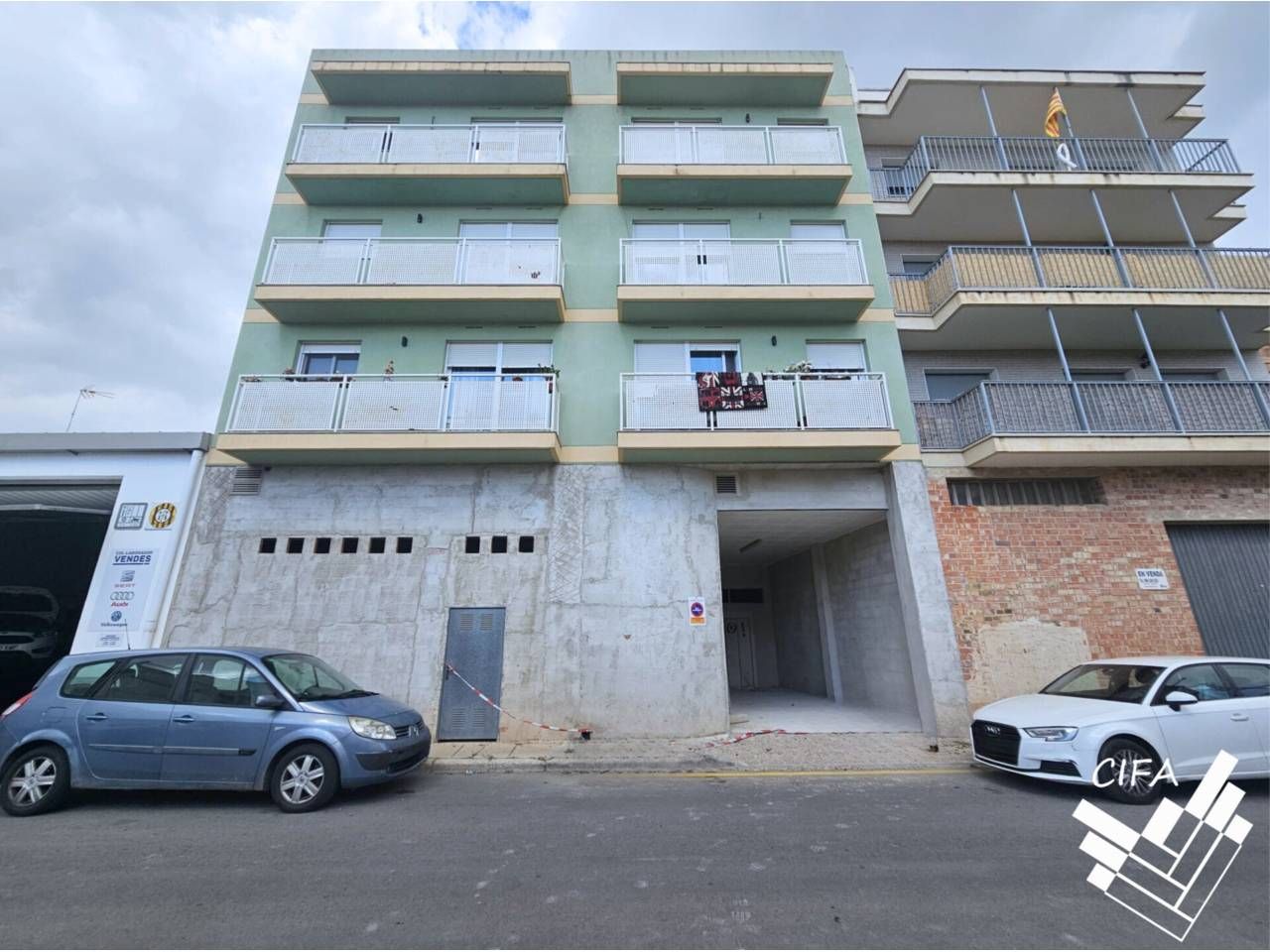 Vista exterior de Pis en venda en Ulldecona amb Calefacció, Moblat i Balcó