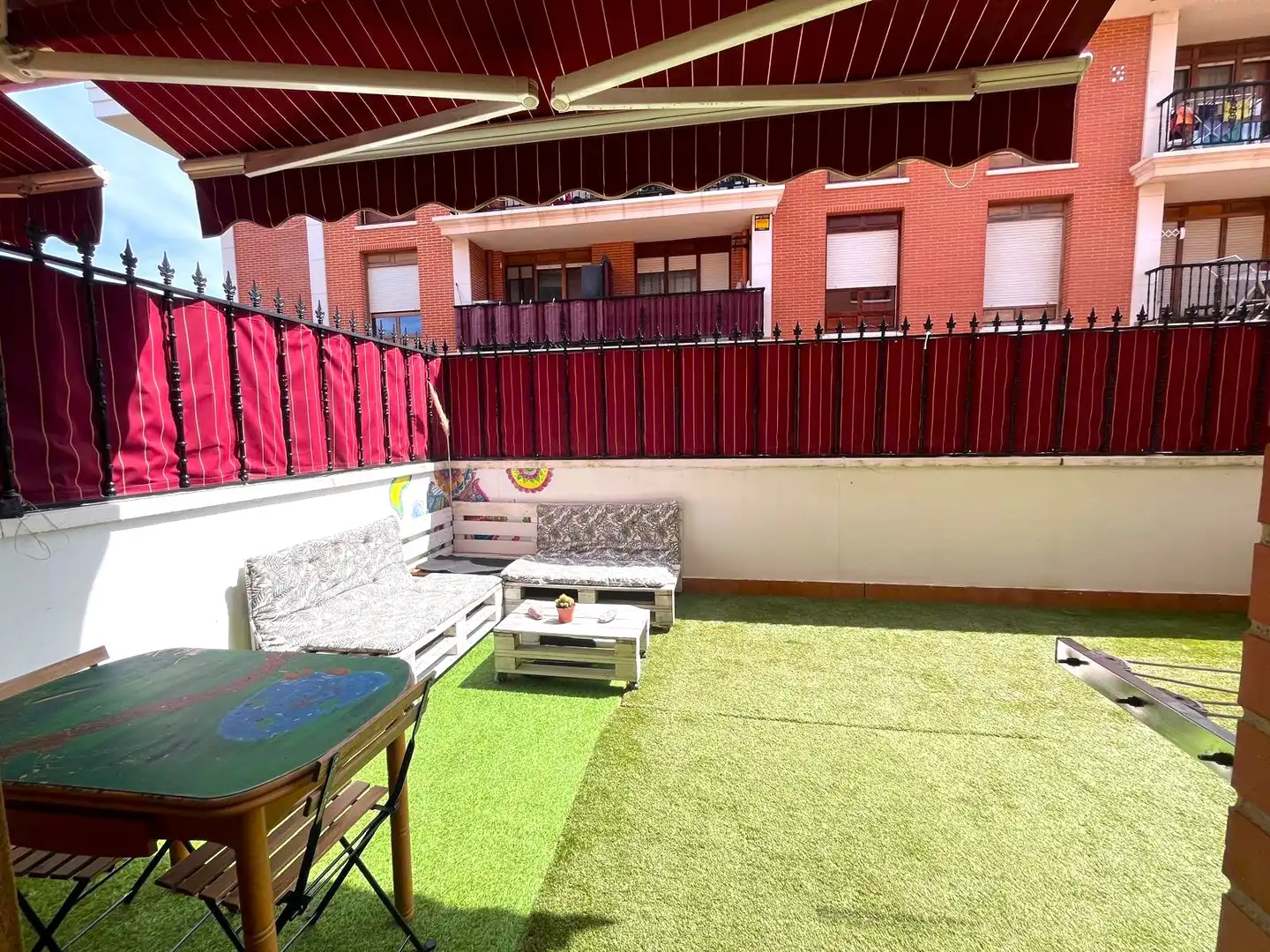 Terraza de Planta baja en venta en Castro-Urdiales con Calefacción, Jardín privado y Parquet