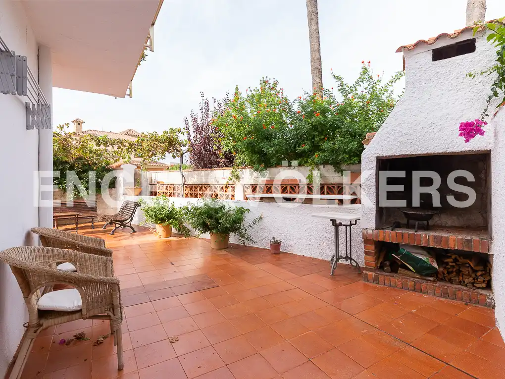 Terrassa de Casa o xalet en venda en Vinaròs amb Calefacció, Jardí privat i Terrassa