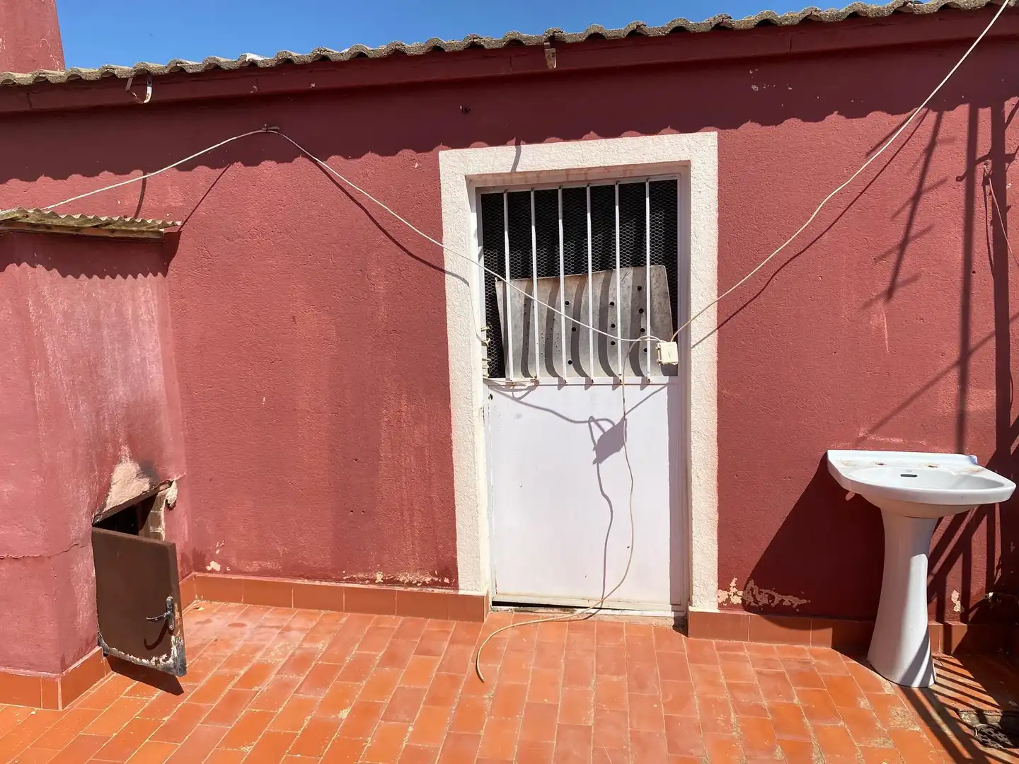 Vista exterior de Casa o chalet en venta en Barrax