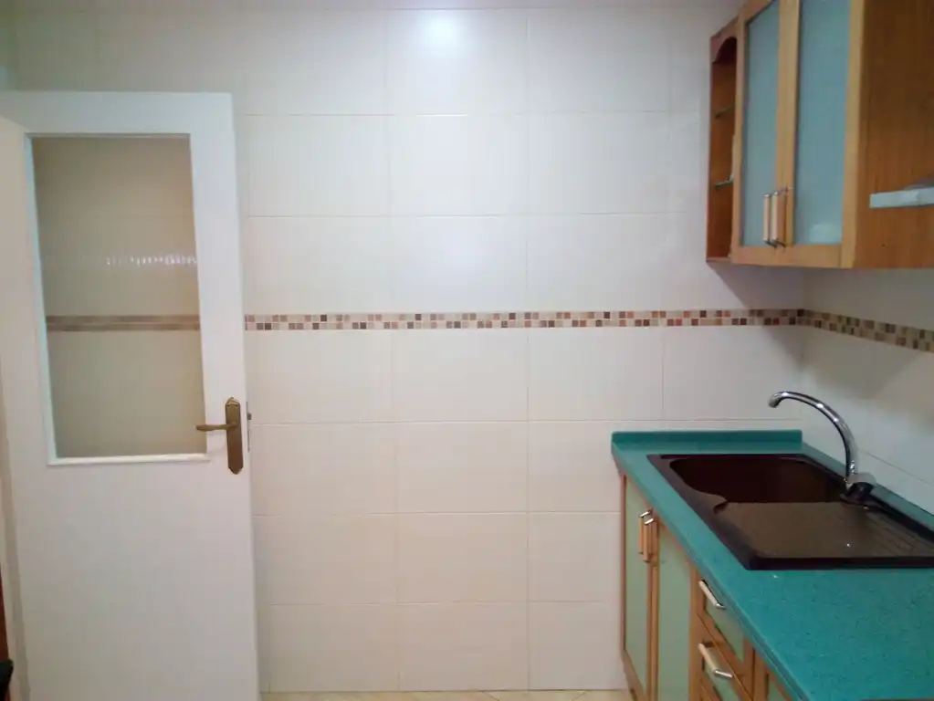 Kitchen of Flat for sale in Santiago de Compostela   with Heating, Storage room and Furnished