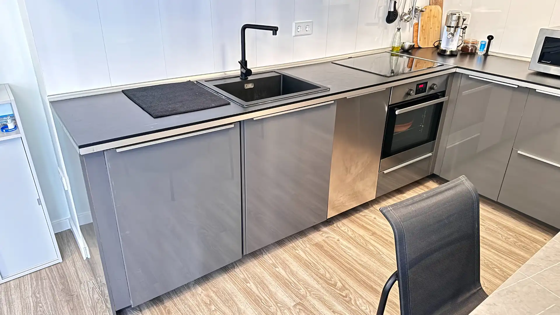 Kitchen of Apartments for sale in Valencia  with Air Conditioner, Heating and Parquet flooring