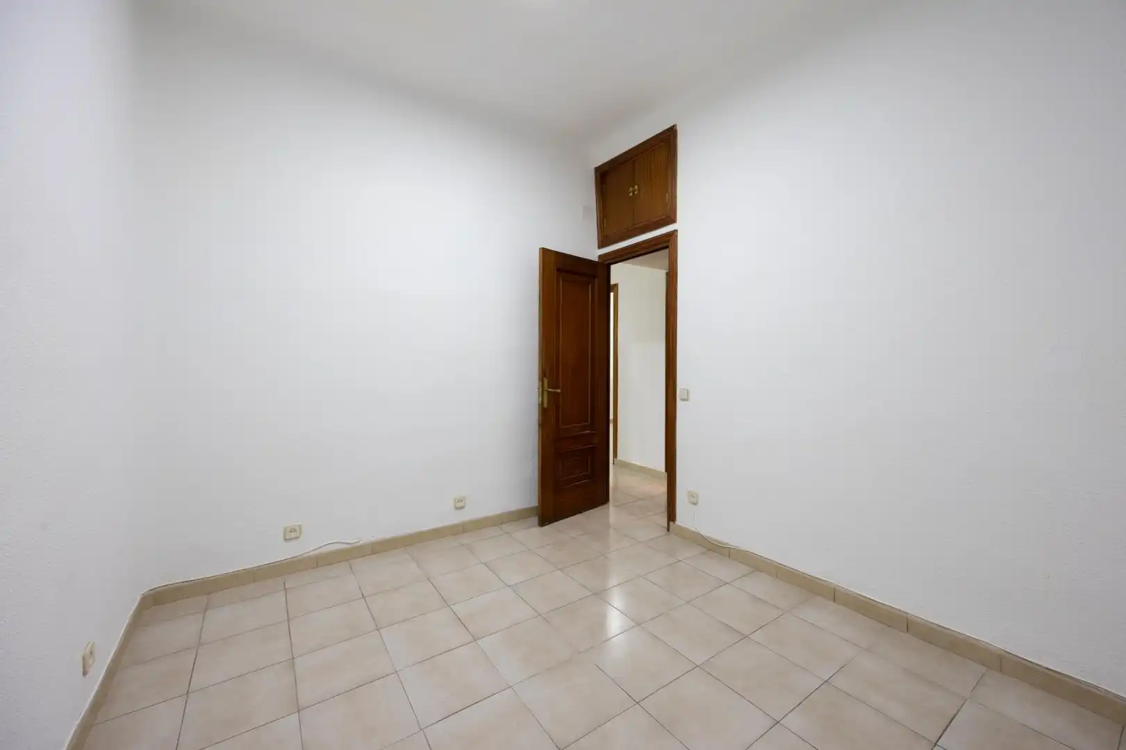 Flat for sale in Madrid  with Parquet flooring