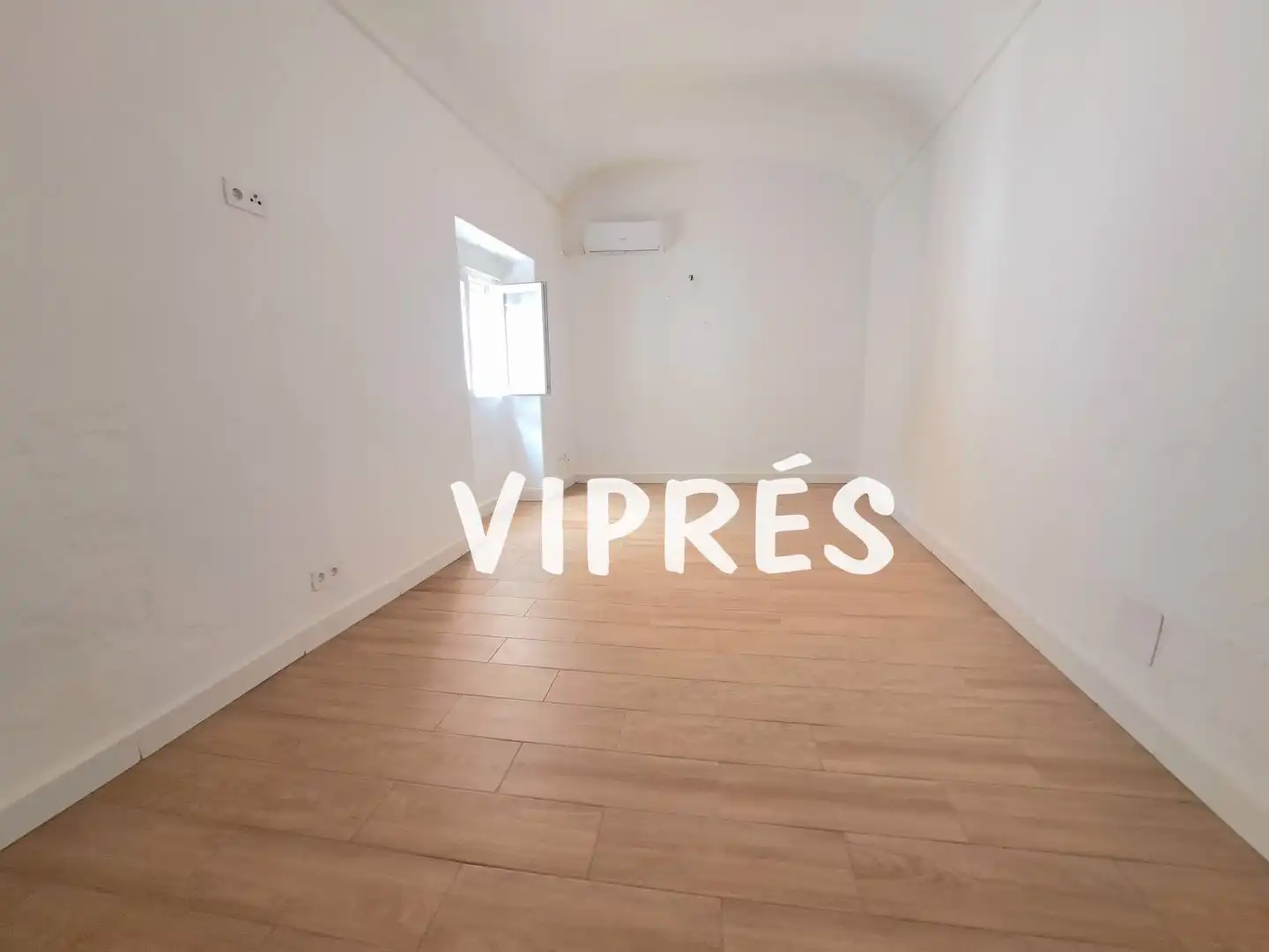 Schlafzimmer von Wohnung zum Verkauf in Mérida mit Klimaanlage, Terrasse und Abstellraum