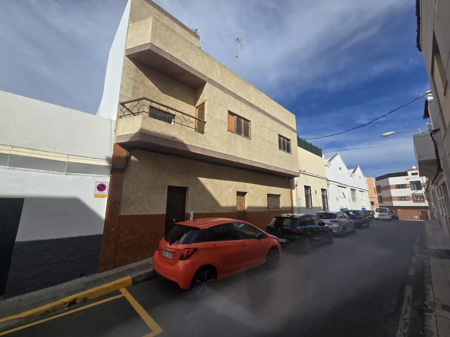 Houses for sale in Calle Doctor Melián, San Gregorio
